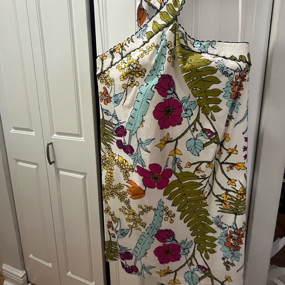 Trina Turk cocktail dress. Floral. Size 12. Great condition.